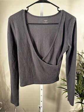 N206. Aerie Charcol Waffle knit Faux Wrap Ribbed Crop Top